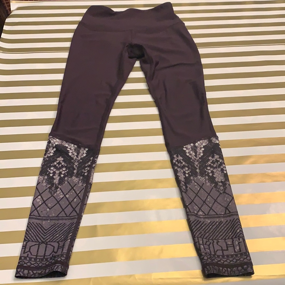 Manduka yoga leggings